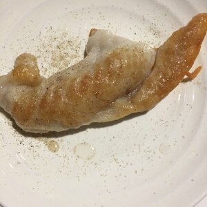 おつまみに☆鶏皮のパリパリ